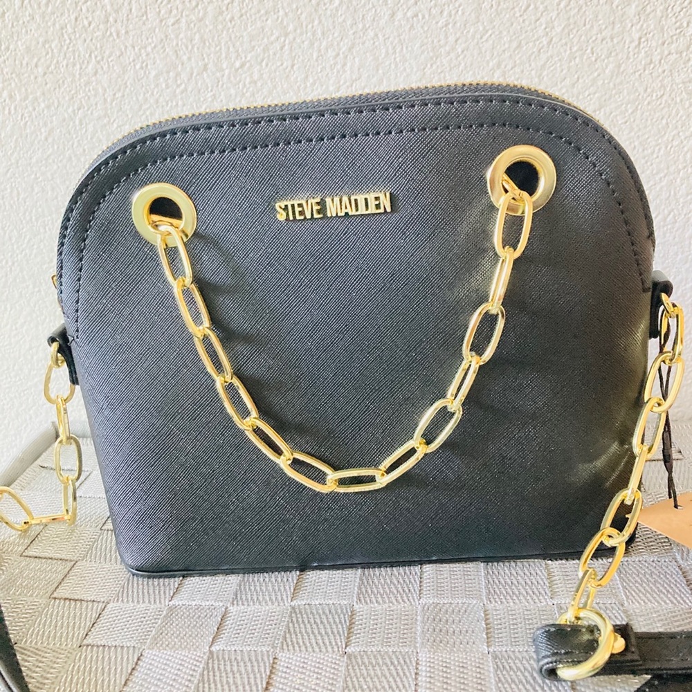 - Steve Madden black Maggie crossbody -